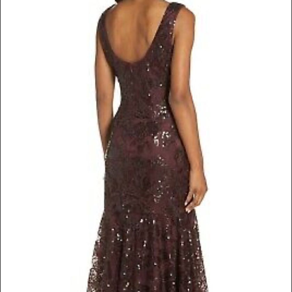 VINCE Camuto Floral Sequin Mermaid Gown - Picture 2 of 14
